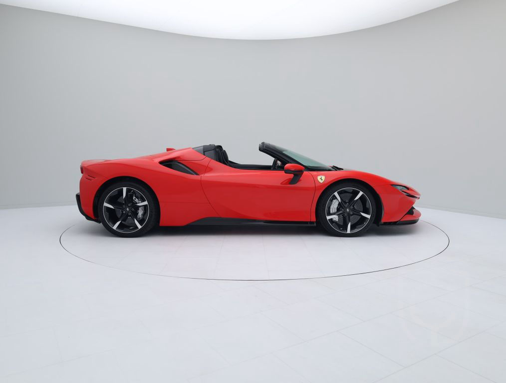 Ferrari SF90 Spider - FERRARI HAMBURG
