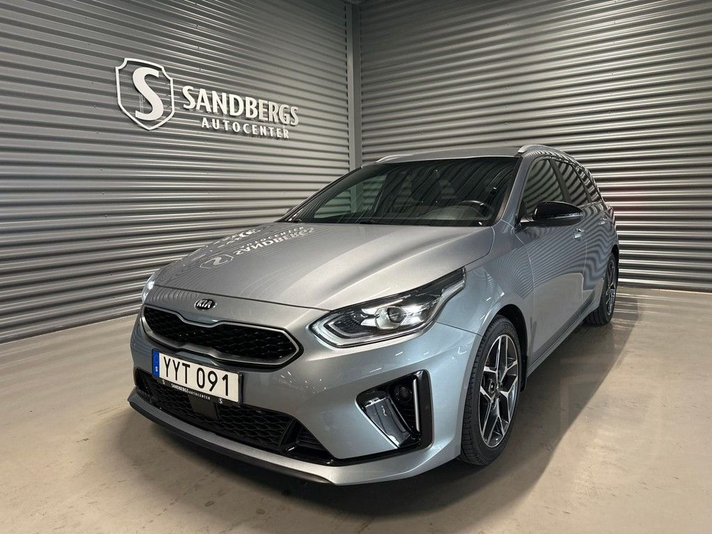 Kia CEED SW 1.5 T-GDI DCT GT-line Cockpit