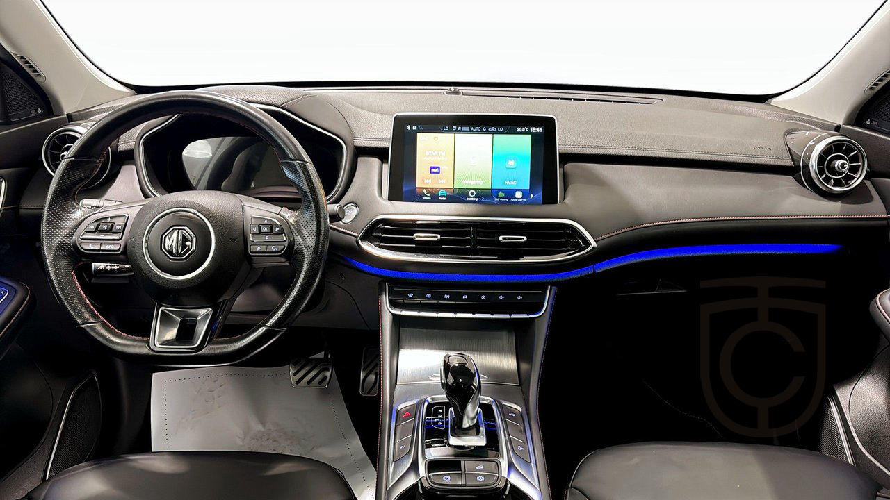 MG EHS Plug-in Hybrid Luxury