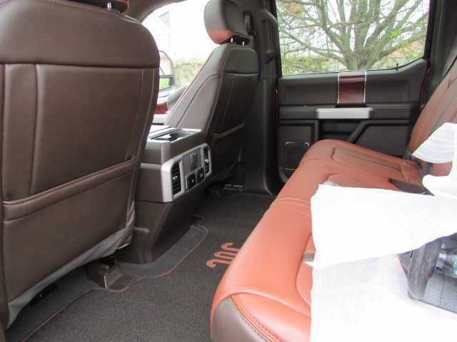 Ford F250 Power Truck Short Box Crew Cab FX4 King R