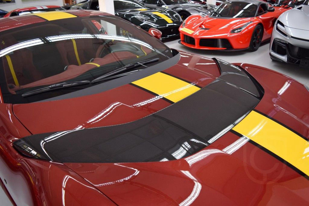 Ferrari 812 Competizione