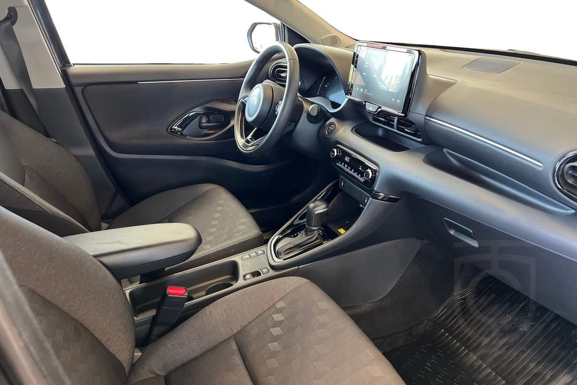 Toyota Yaris Hybrid 115 1,5 5D ACTIVE PLUS