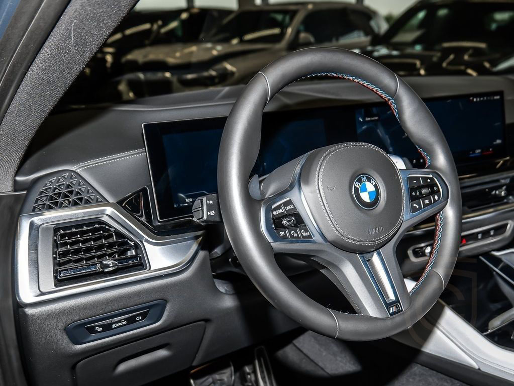 BMW X6 M60i xDrive M Sport PANO ACC AHK