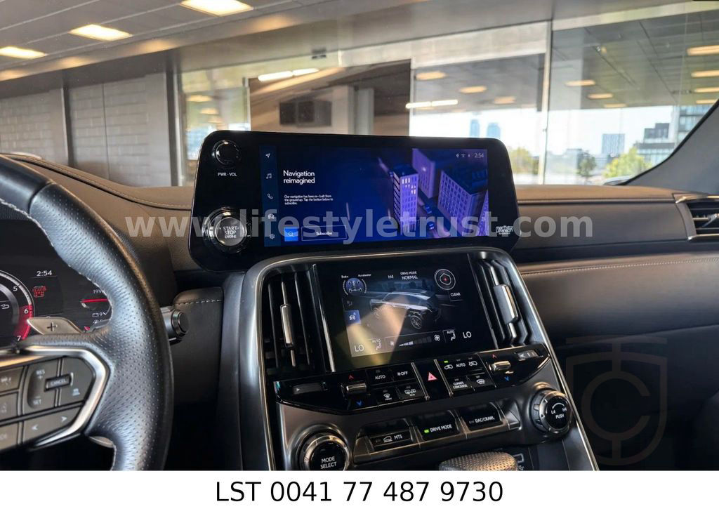 Lexus LX 600 F-Sport 4WD - 2023 - € 87.500 T1 EXPORT
