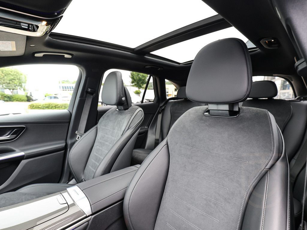 Mercedes-Benz GLC 220 d 4MATIC AHK Abstandstemp. LED Pano Navi