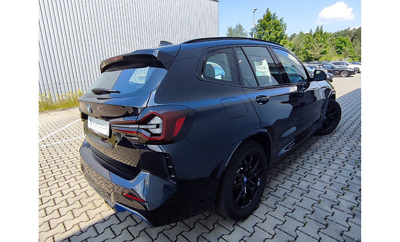 BMW iX3 M Sport