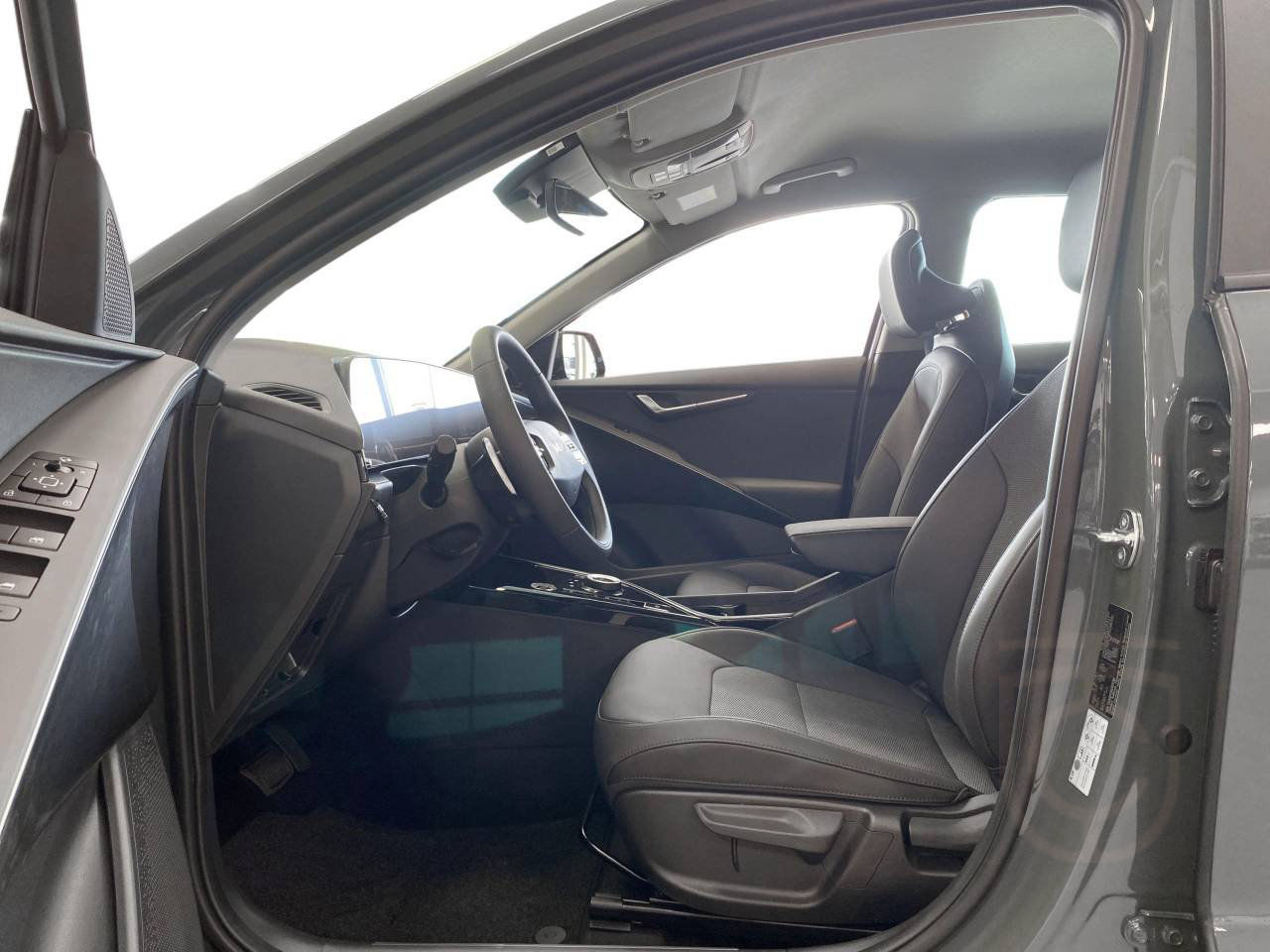 Kia Niro Plug-in Hybrid Action Fria Vinterhjul SOMMARKAMPANJ