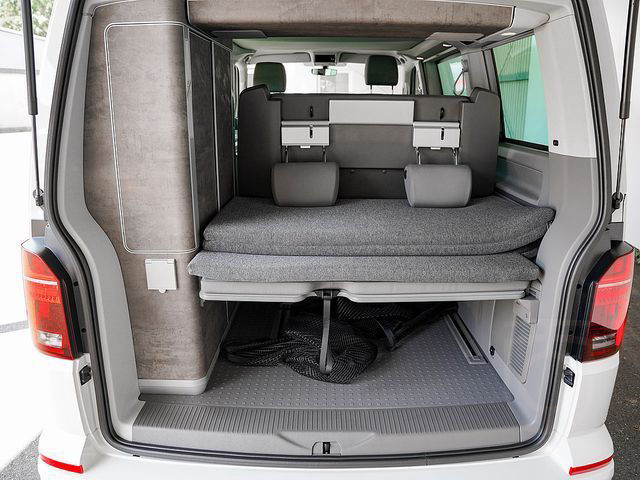 Volkswagen T6.1 California Ocean 4MOTION+DSG+LED+NAVI LM