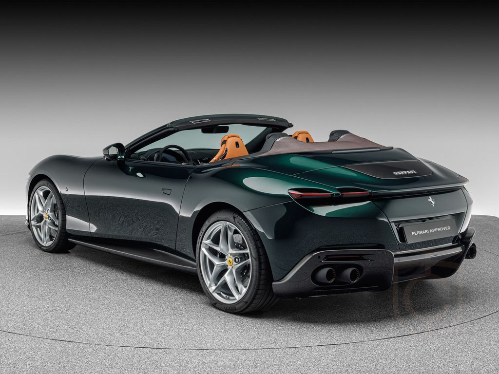 Ferrari Roma Spider