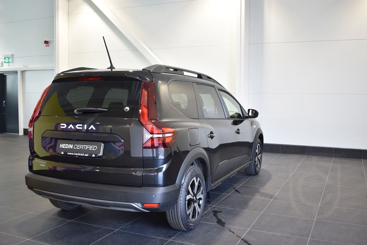 Dacia Jogger EXPRESSION HYBRID 140
