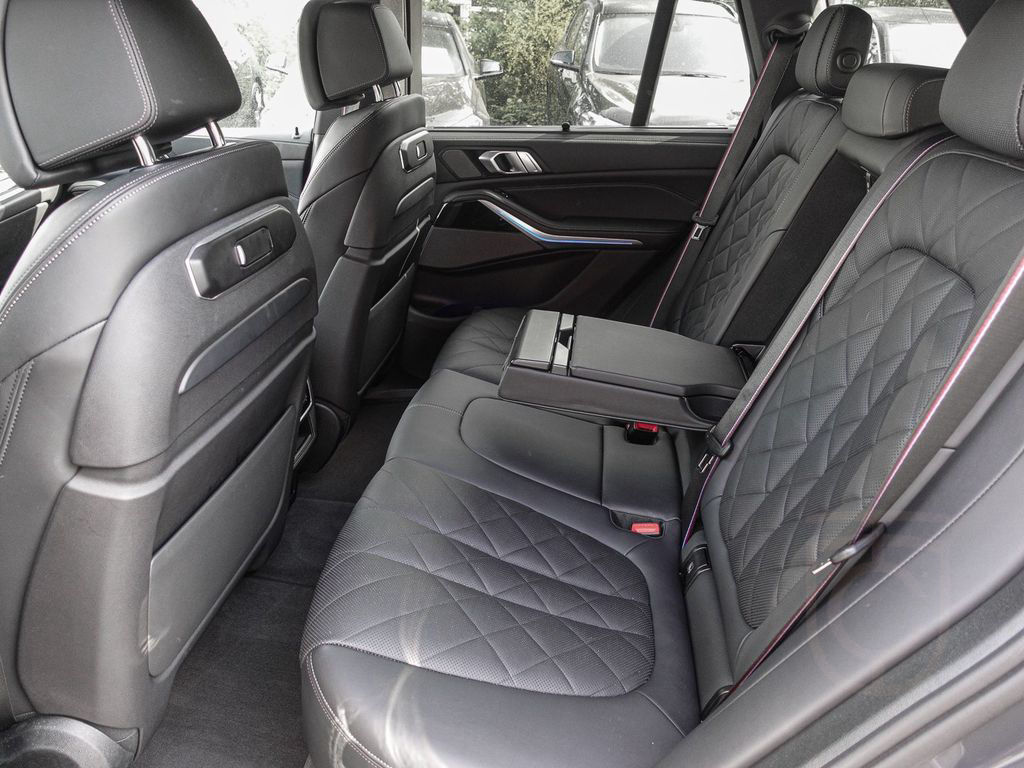 BMW X5 M60i xDrive leas.ab 965€,DAProf,PAPrfof,SKYLO