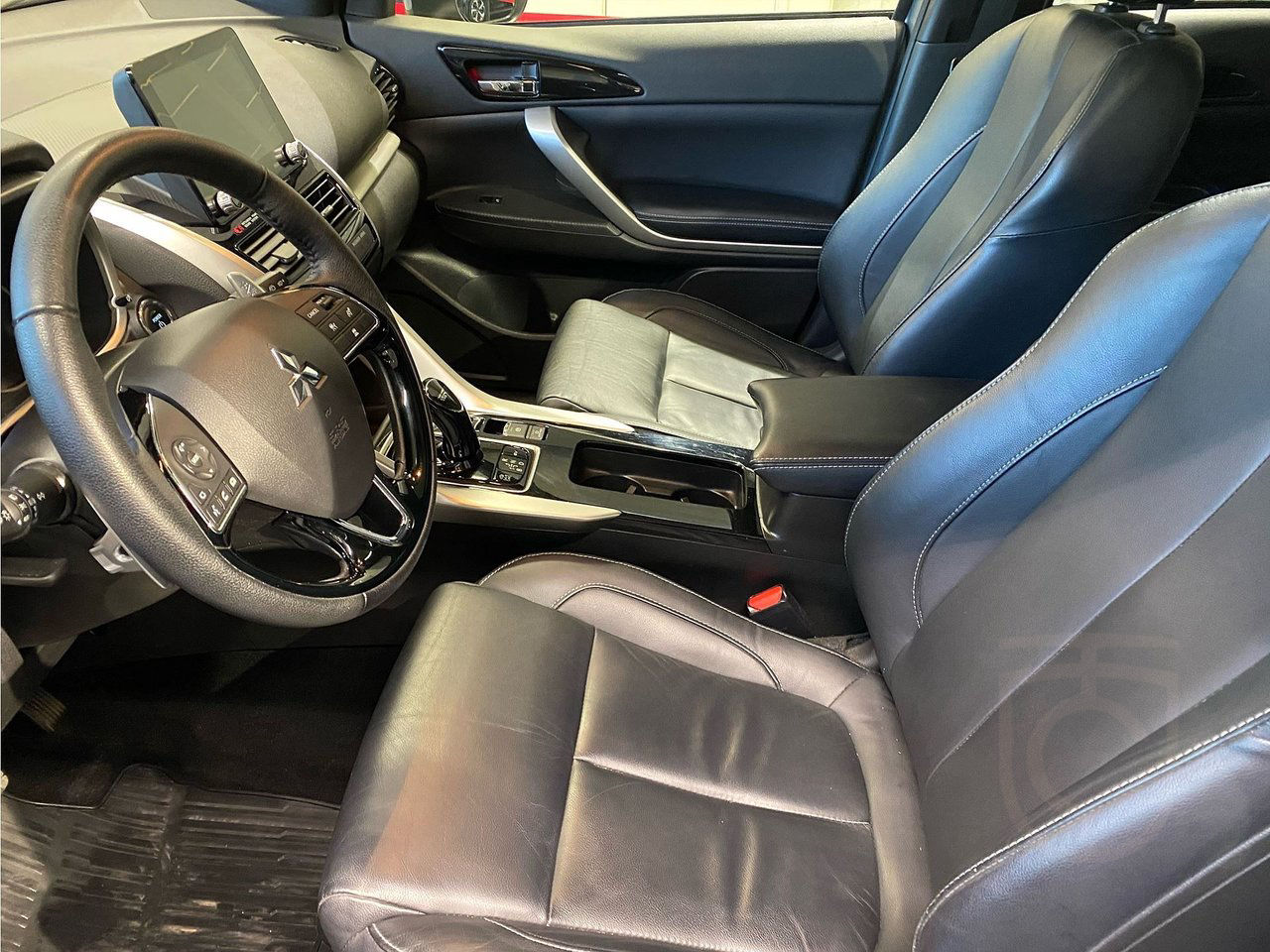 Mitsubishi Eclipse cross Business Instyle PHEV 2.4