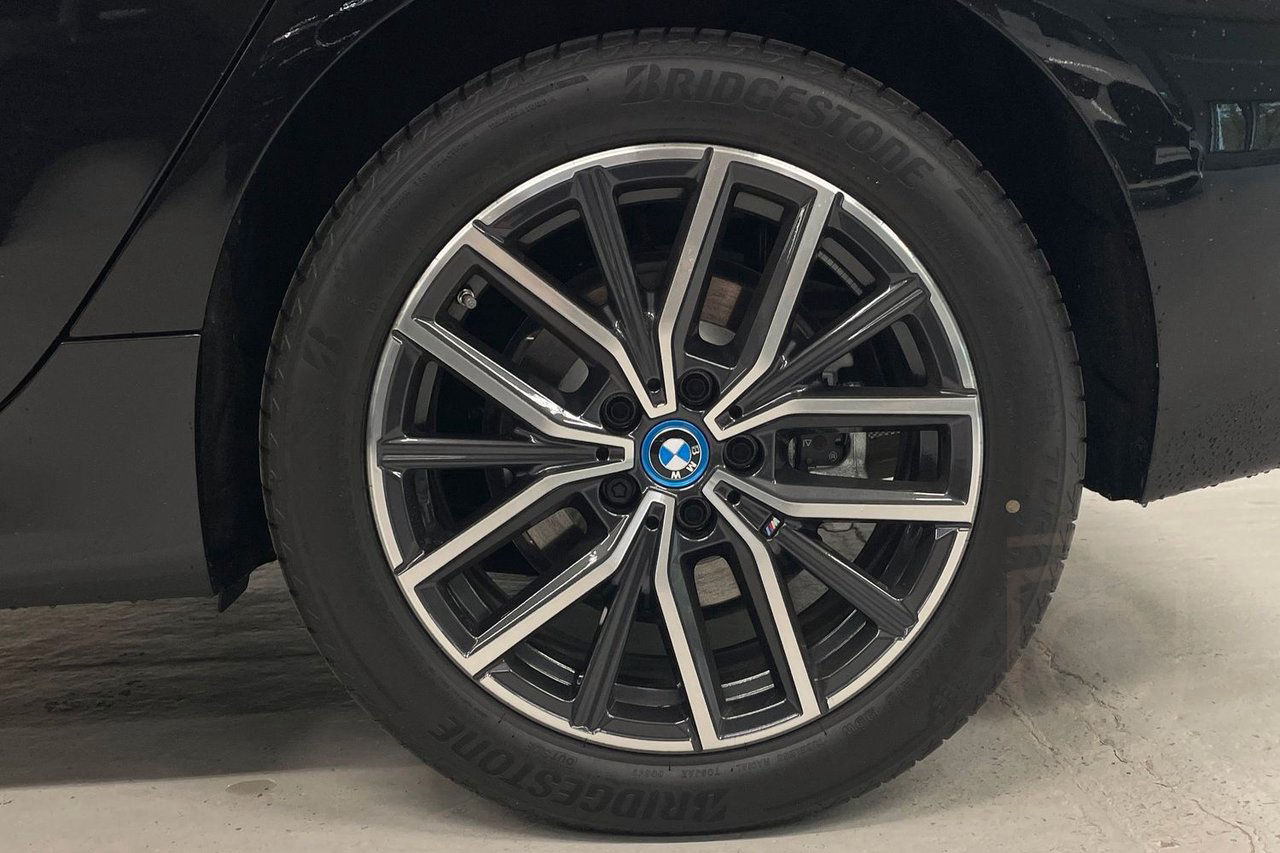 BMW 230 e xDrive Active Tourer M-Sport