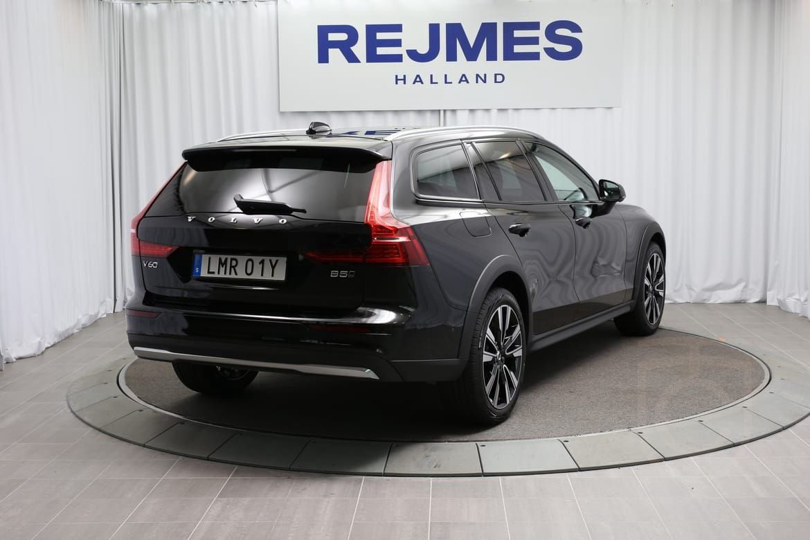 Volvo V60 Cross Country B5 AWD Bensin Plus