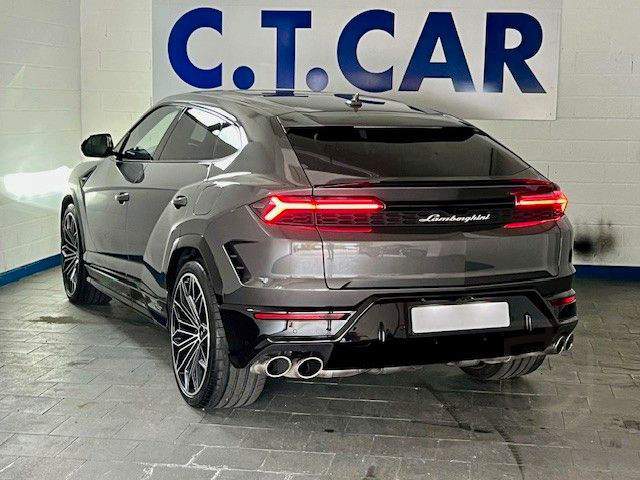 Lamborghini Urus 4.0 V8 PHEV SE
