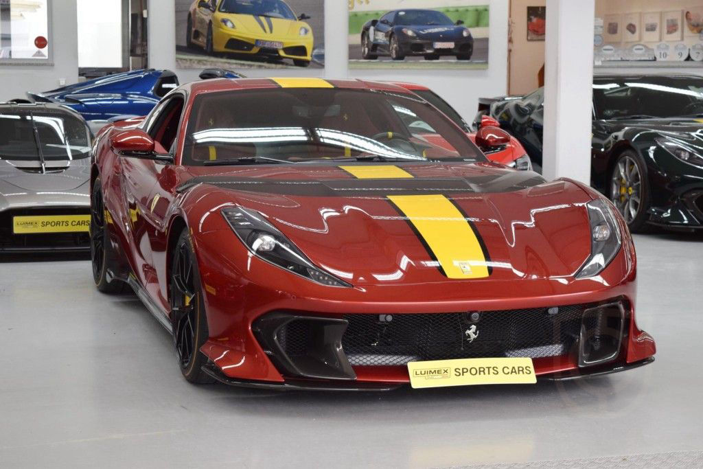 Ferrari 812 Competizione