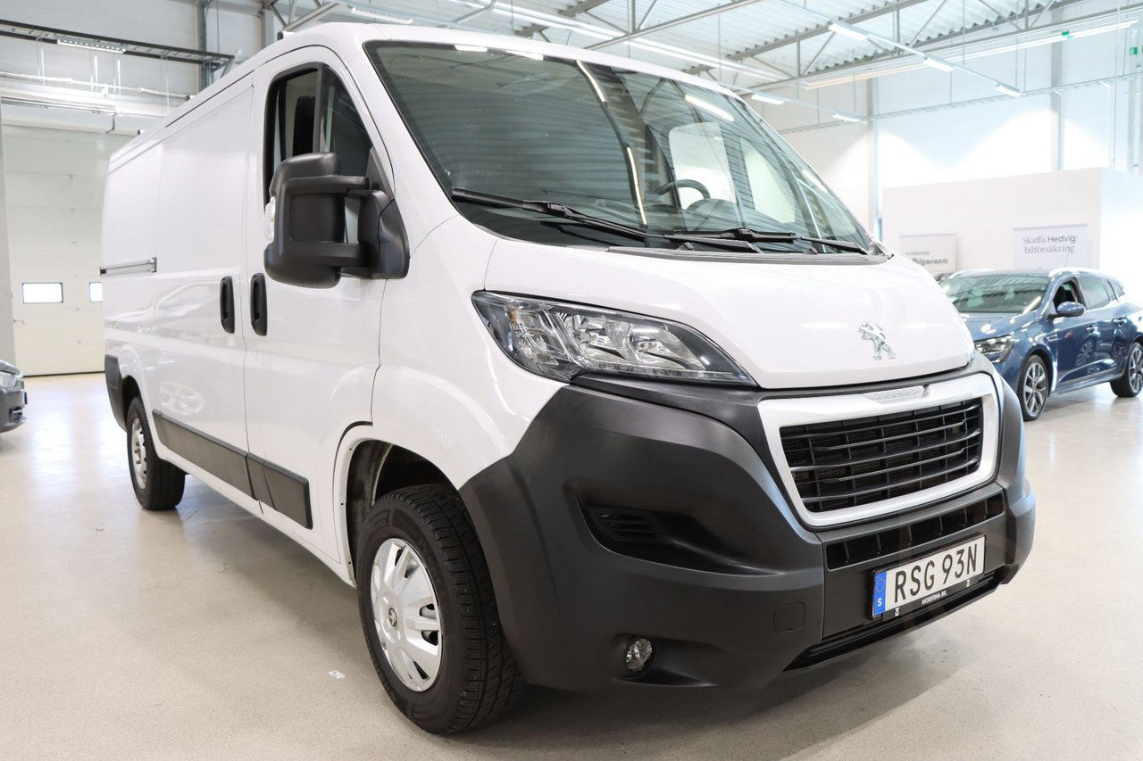 Peugeot Boxer 335 2.2