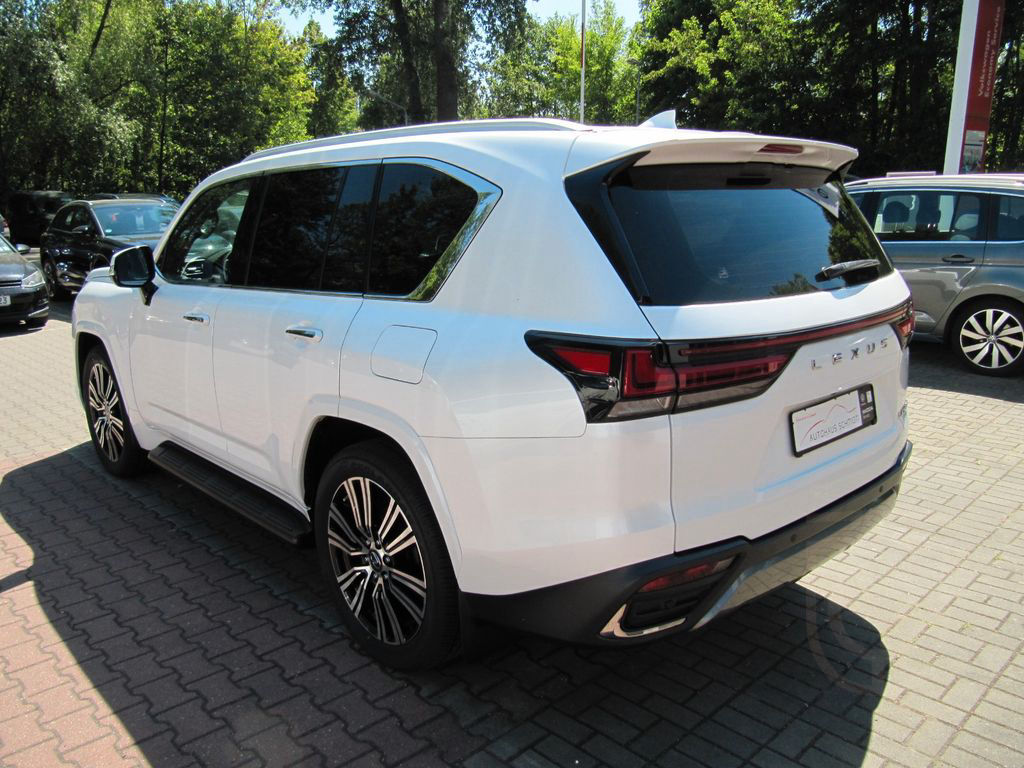 Lexus LX 500d +NEW CAR+TZ+ON STOCK