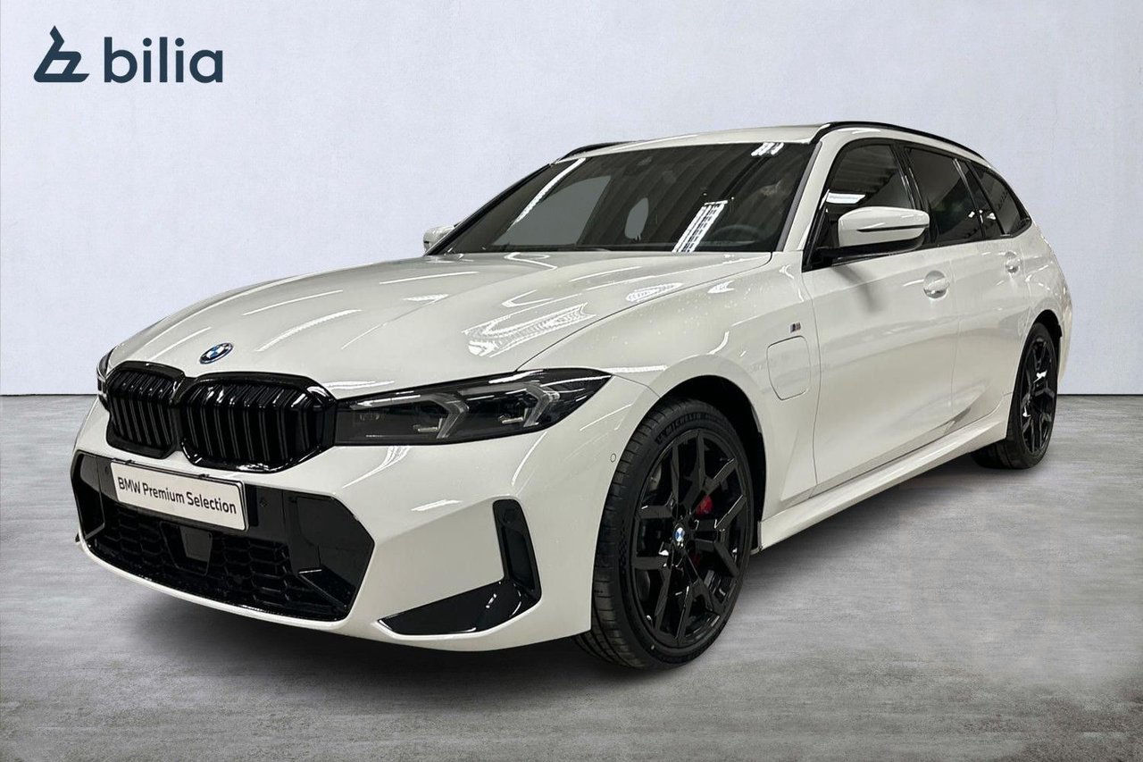 BMW 330e xDrive Touring M-Sport Pro