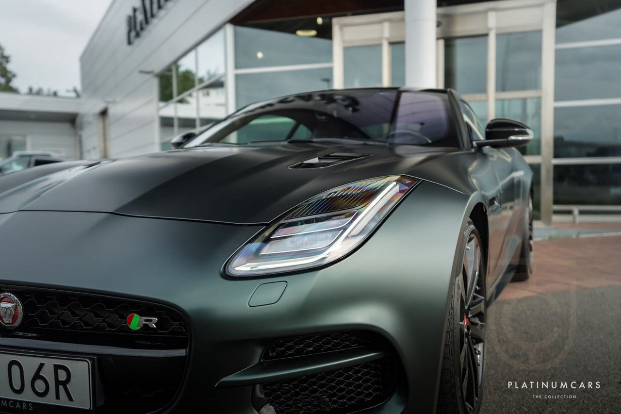 Jaguar F-Type R Quickshift