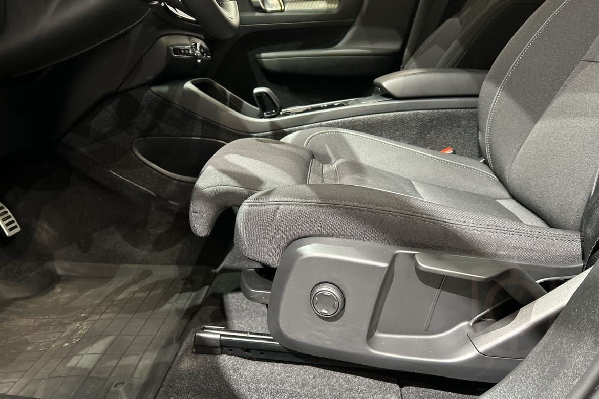 Volvo XC40 P6 Recharge Core