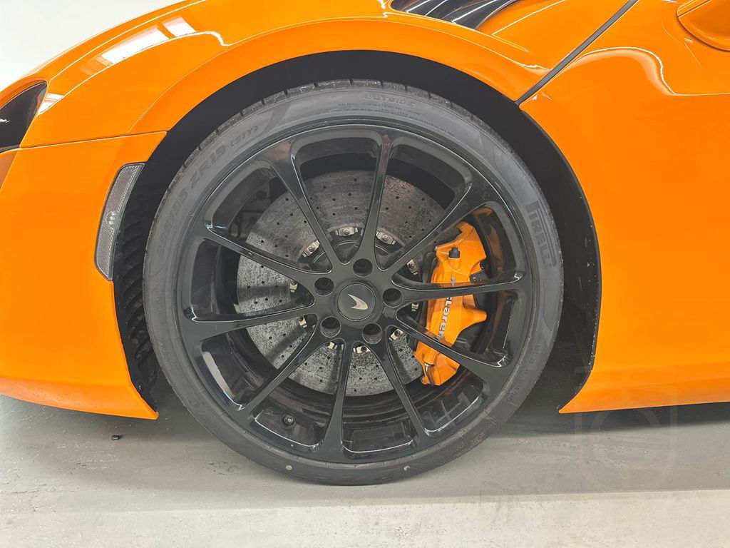 McLaren Artura Spider - McLaren Orange