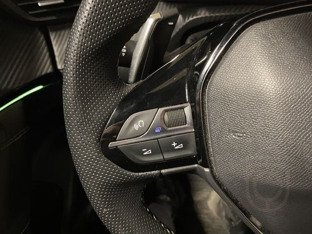 Peugeot 2008 GT 1.2 PureTech