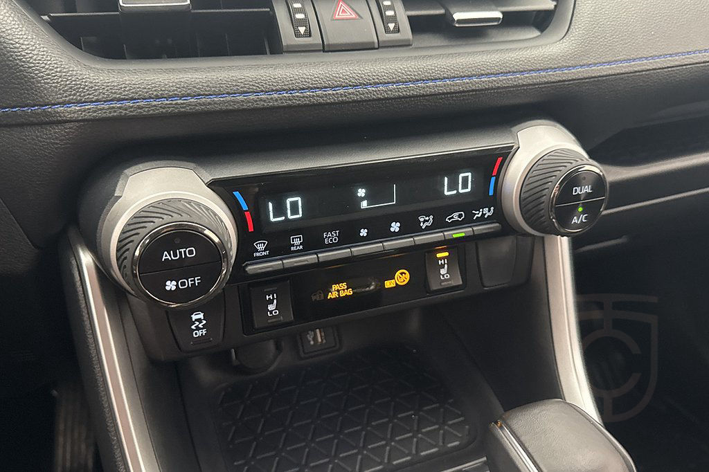 Toyota RAV4 Hybrid AWD-i
