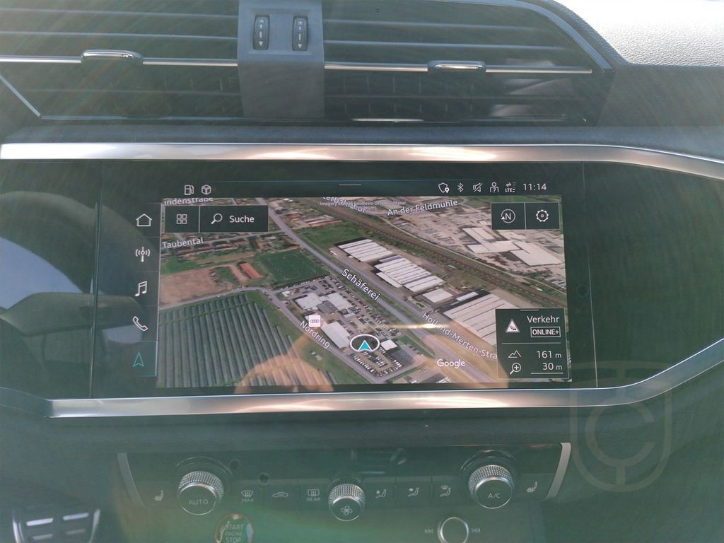 Audi RS Q3 S tronic PANO+MATLACK+280VMAX+AHK+KERAMIK