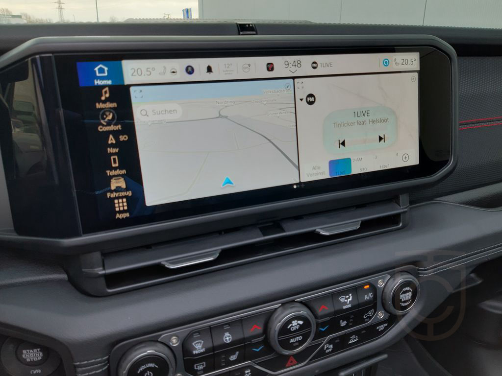 Jeep Wrangler Rubicon My 24 mit SkyOne Touchdach