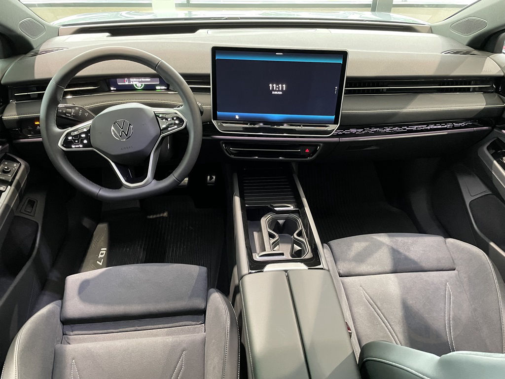 Volkswagen ID.7 Pro Tourer