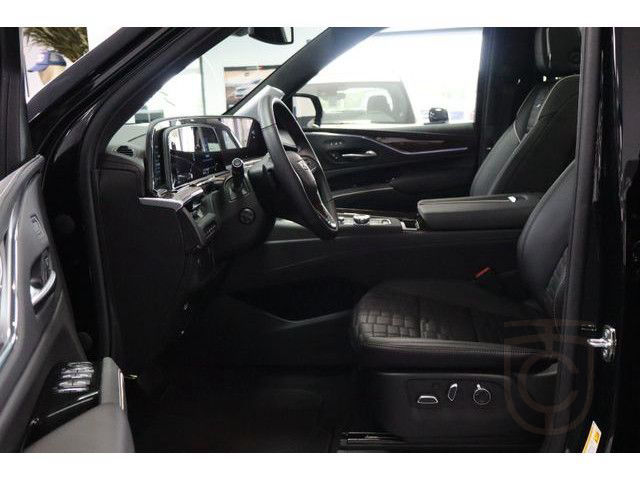 Cadillac Escalade Black Sport Platinum,23Zoll,Klappe,Voll