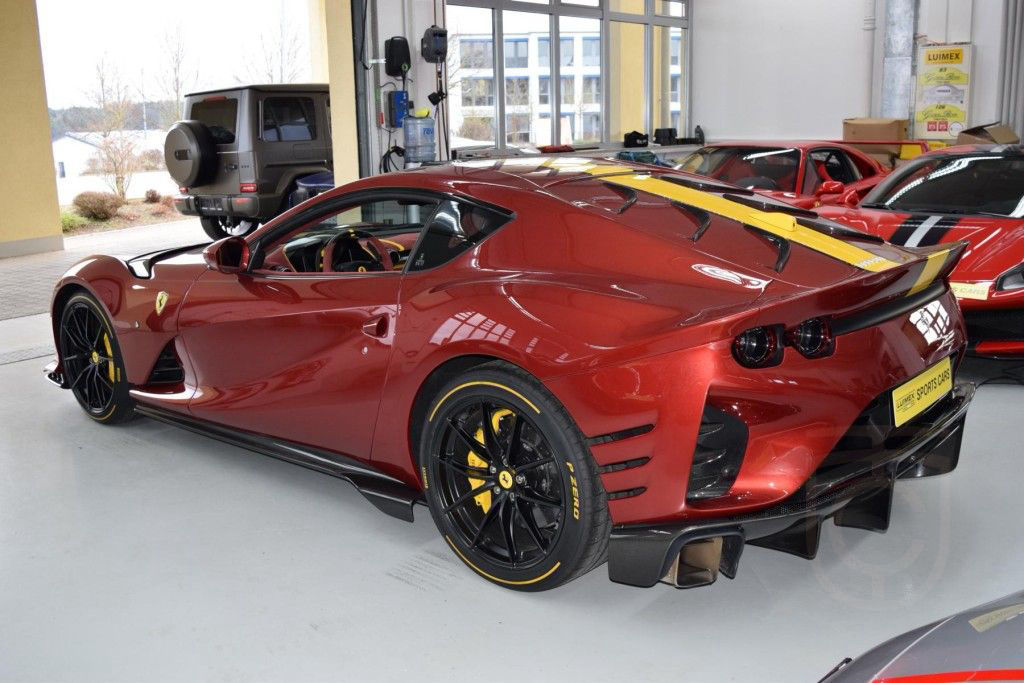 Ferrari 812 Competizione