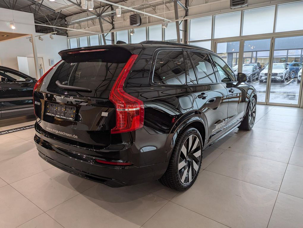 Volvo XC90 Ultra Dark Recharge Plug-In Hybrid AWD