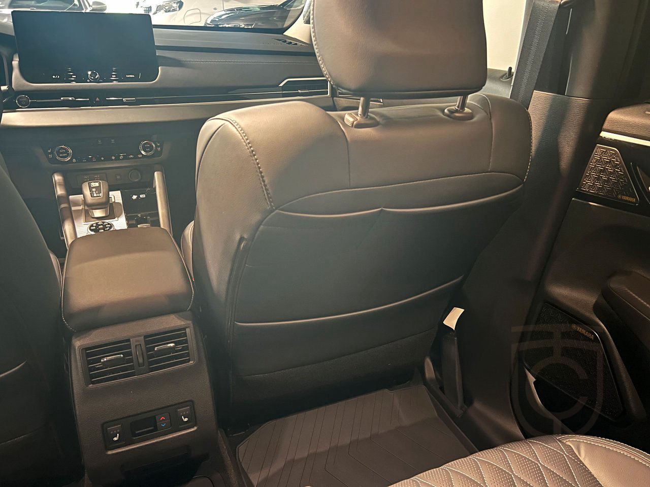 Mitsubishi Outlander Invite PHEV 4wd PLUG IN