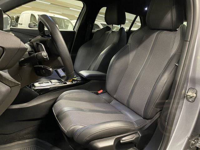 Peugeot 2008 GT 1.2 PureTech