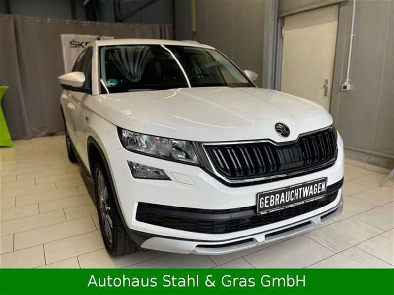 ŠKODA KODIAQ Scout 1.5 TSI DSG 4x4 *NAVI*AHK*19*TOP*