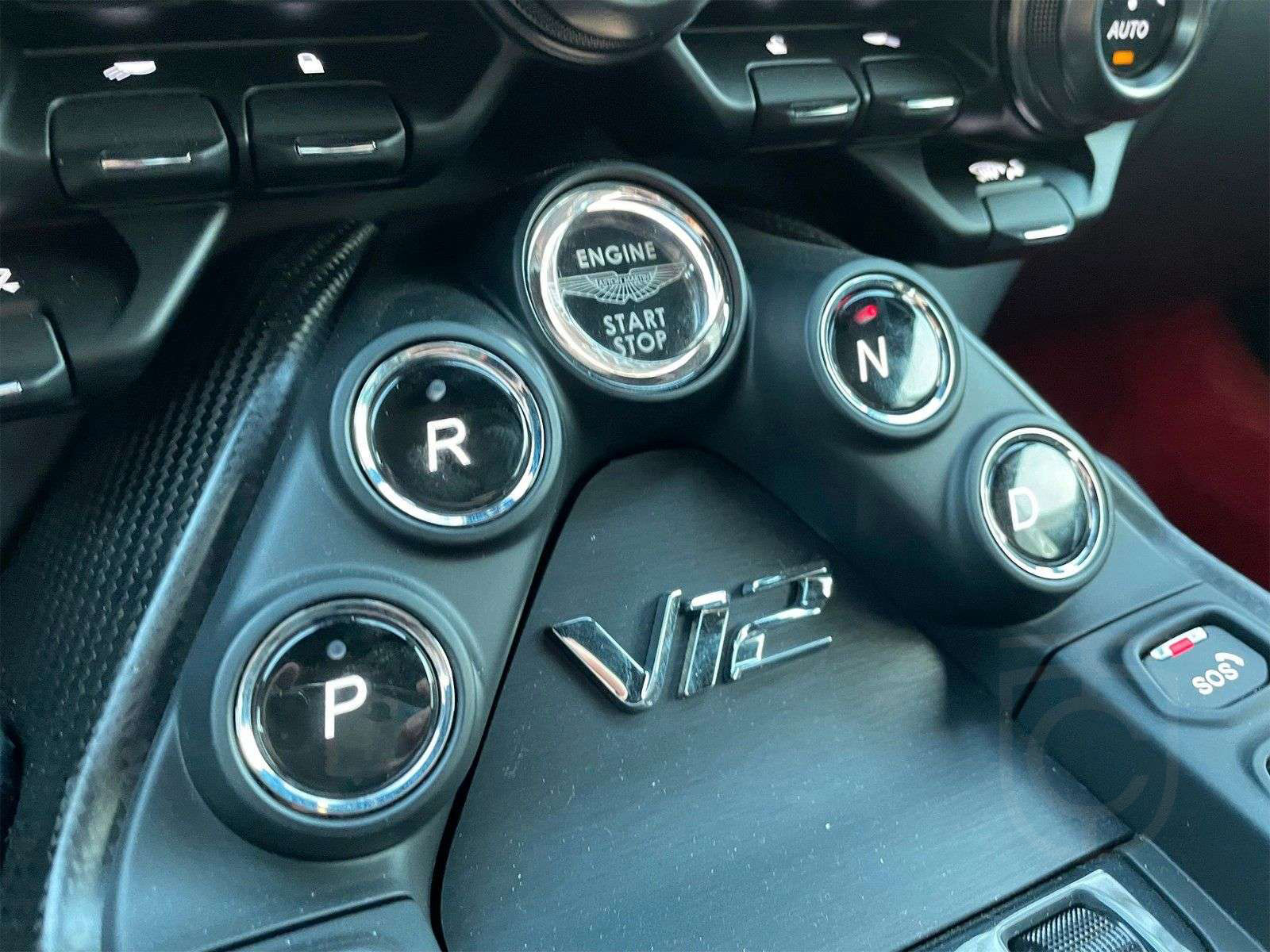 Aston Martin Vantage*Carbon Packs*Homelink