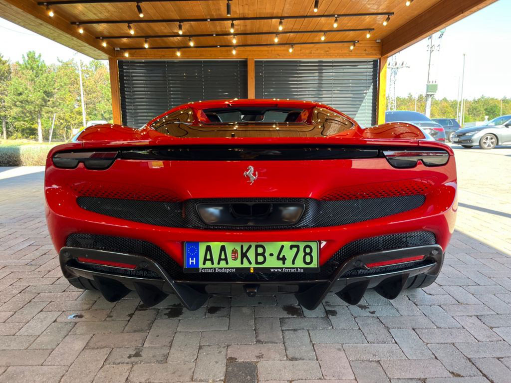 Ferrari 296 GTS