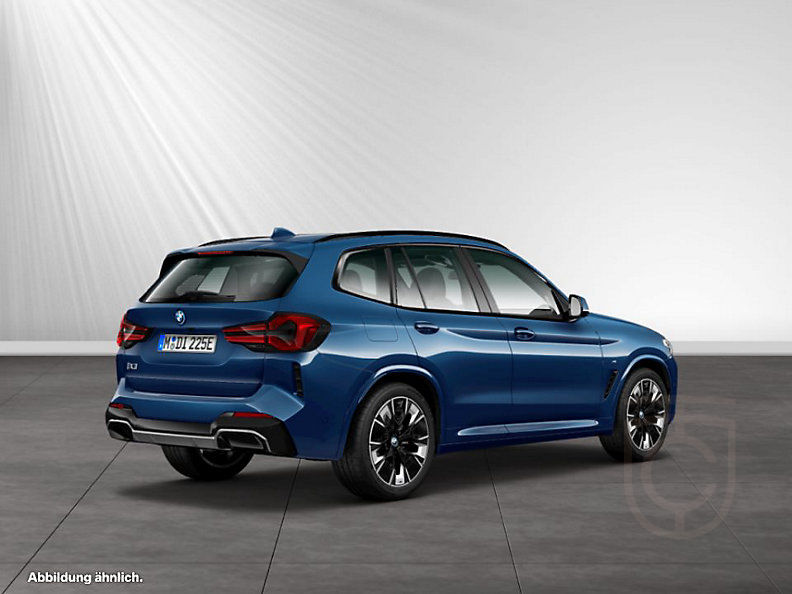 BMW iX3 M Sport