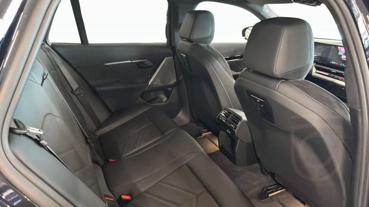 BMW 520 d xDrive M-sport Active launch edt