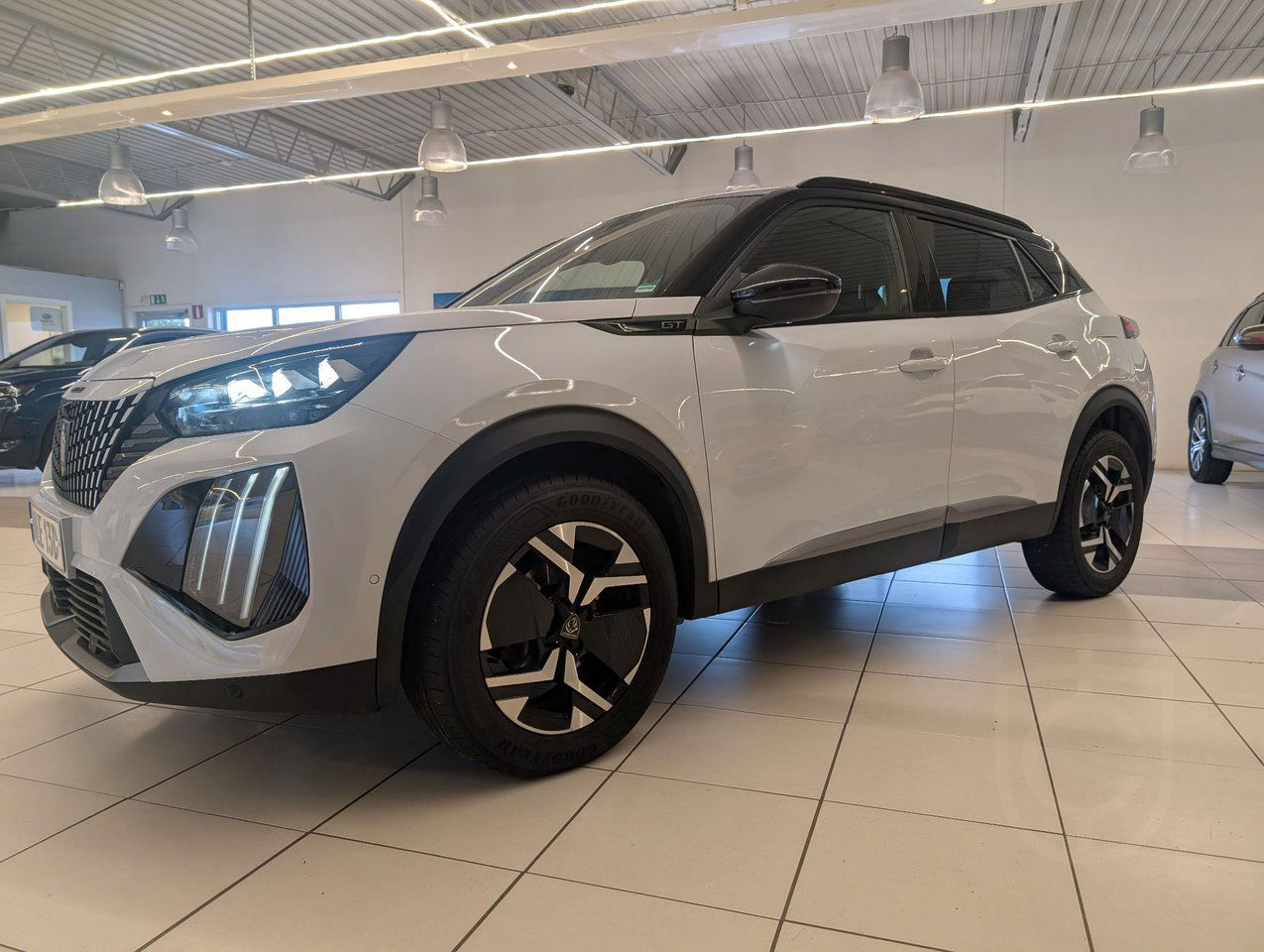 Peugeot 2008 GT 1.2 PureTech 130 EAT GT