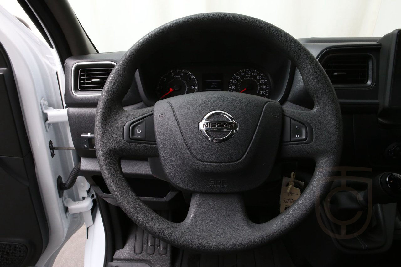 Nissan Interstar Van 2.3dCi L3H2 M