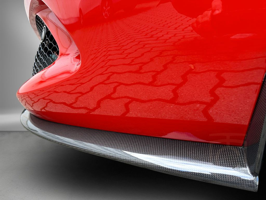 Ferrari 296 GTS Carbon Lift 20" XL Carbon Seats