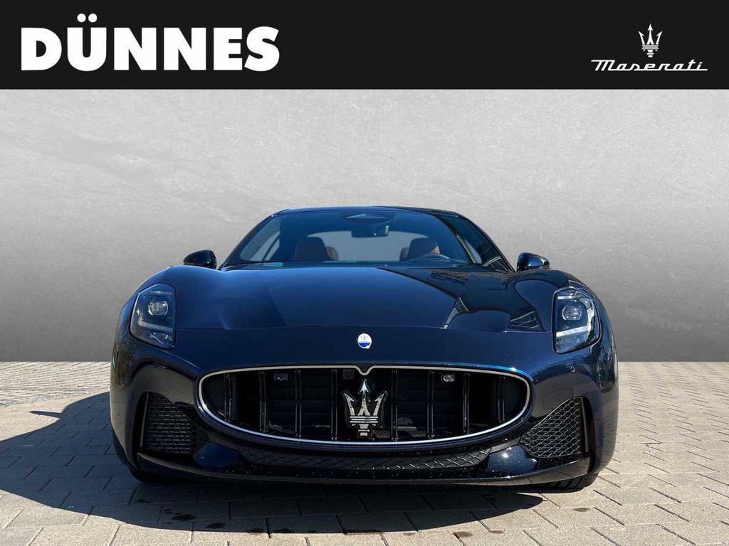 Maserati Granturismo Modena - Maserati Regensburg