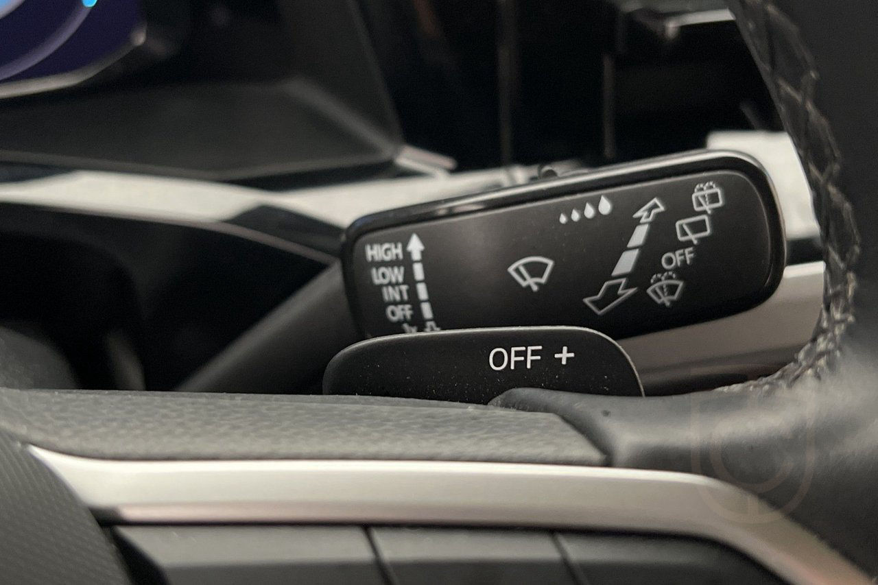 Volkswagen Multivan eHybrid Life