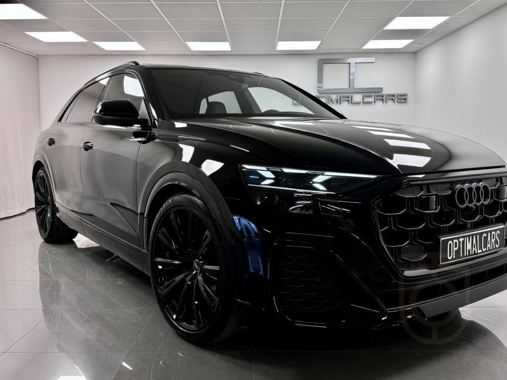 Audi Q8 50 TDi Q S-LINE Black EDT. *FULL* NP: 89.592€