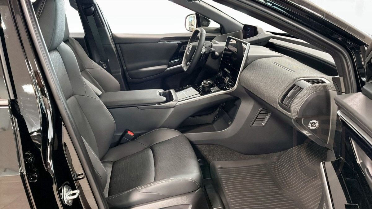 Subaru Solterra TOURING+ DB