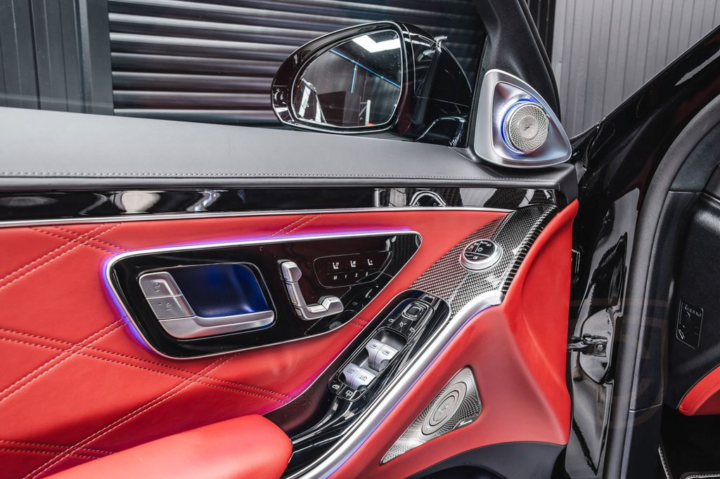 Mercedes-Benz BRABUS B930 Ceramic Brakes+Burmester 4D+Carbon