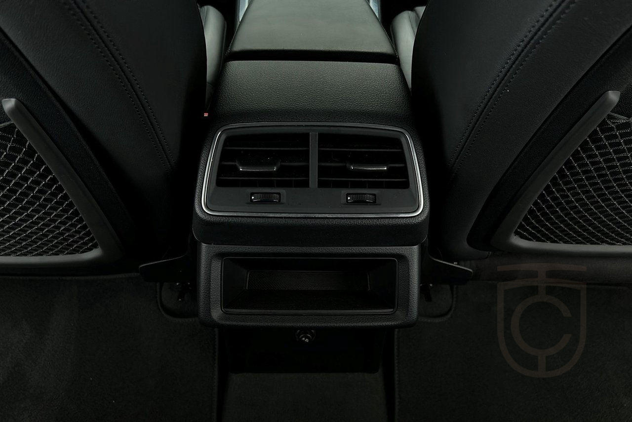 Audi E-Tron 55 Quattro Proline Svart Optik